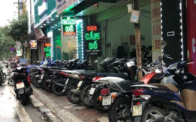 Tiệm cầm đồ xe máy uy tín: Thủ tục và lãi suất cầm xe máy