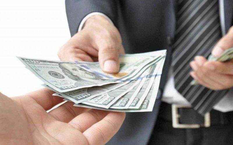 Lãi suất bao nhiêu là cho vay nặng lãi? Cách biết và tránh bẫy tài chính